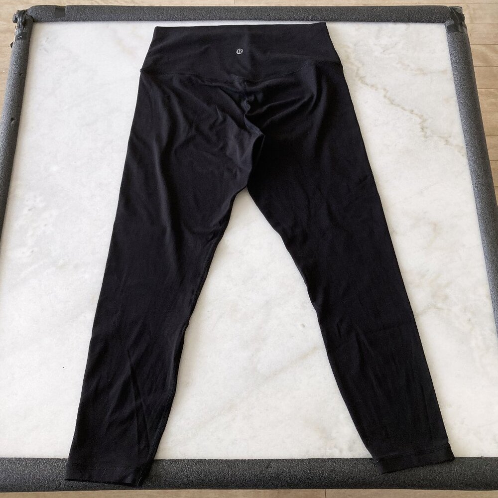 Lululemon Align Pant (black) high rise leggings 25" , buttery Nulu fabric, 7/8